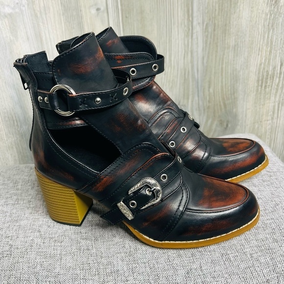 Jolimall Western Flair Ankle Booties - Picture 4 of 10